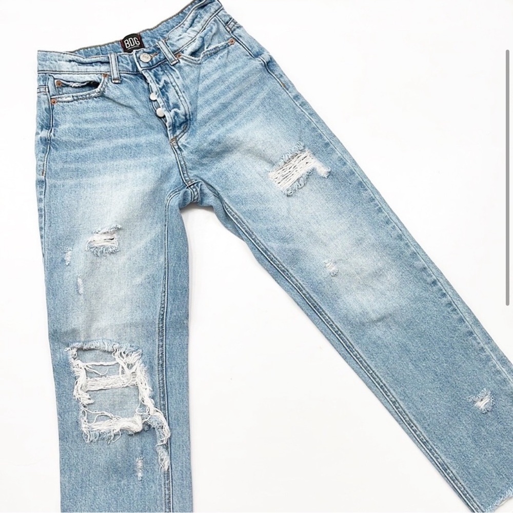 BDG by Urban Outfitters distressed ankle crop jeans